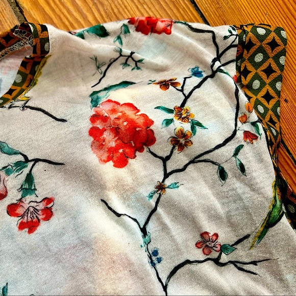 Gorgeous ZARA COLLECTION Top - Size Small - Picture 6 of 11